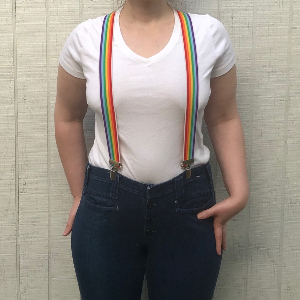 Rainbow suspenders 🌈